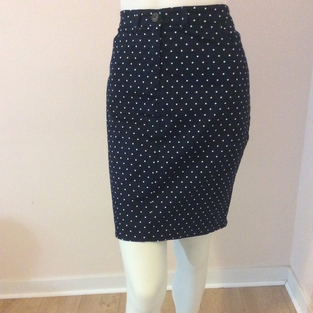 Navy Polka doted skirt